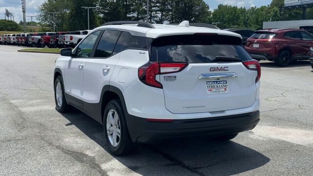 2022 GMC Terrain SLE