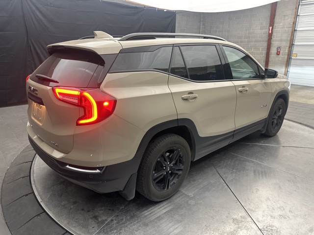 2022 GMC Terrain AT4