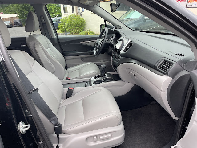 2017 Honda Pilot EX L 4dr SUV