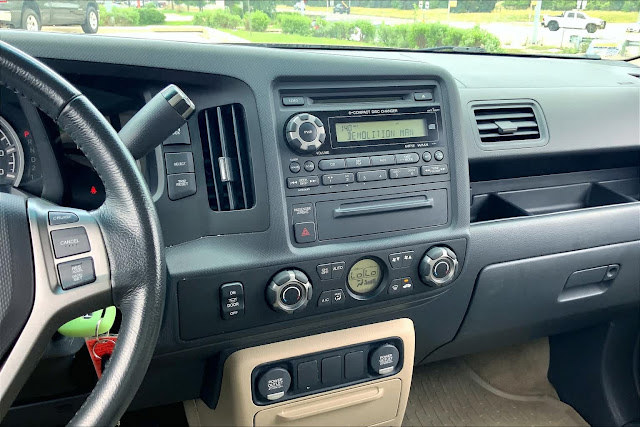 2011 Honda Ridgeline RTS 4WD Crew Cab