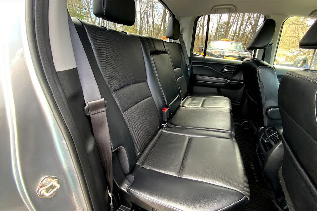 2017 Honda Ridgeline RTL 4x4 Crew Cab 5.3 Bed