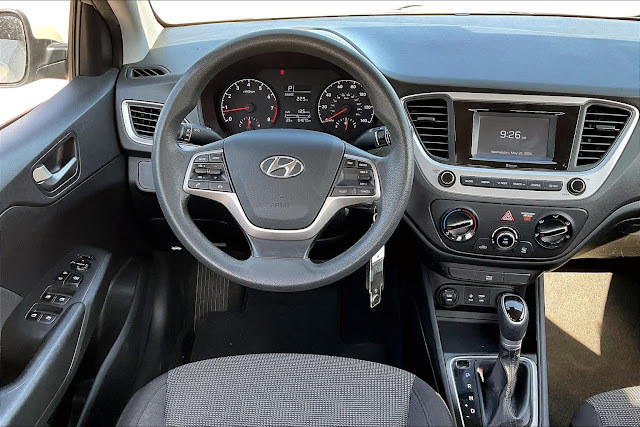 2020 Hyundai Accent SE