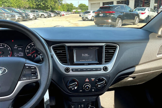 2020 Hyundai Accent SE