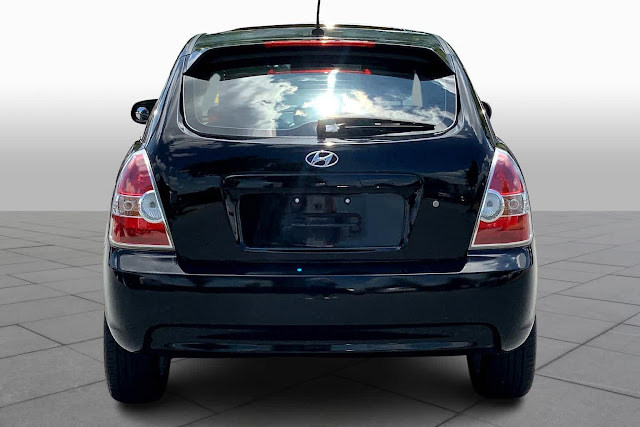 2010 Hyundai Accent SE