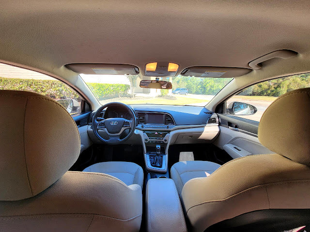 2018 Hyundai Elantra 4dr Sdn Auto SE