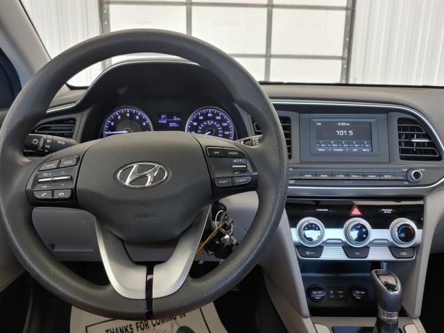 2019 Hyundai ELANTRA SE Auto