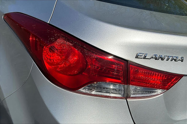 2011 Hyundai Elantra GLS PZEV
