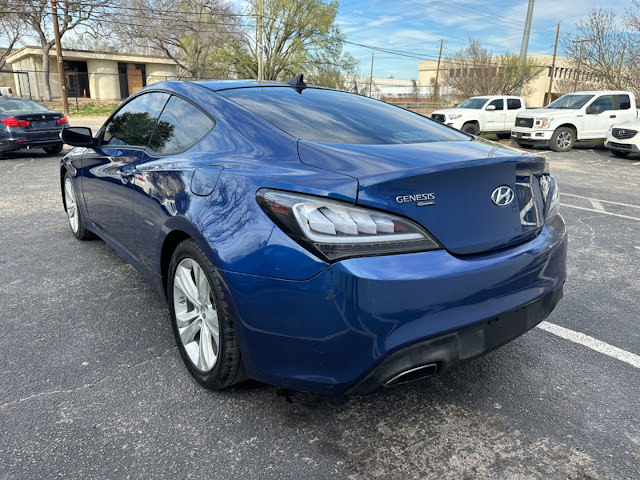 2015 Hyundai Genesis Coupe 2dr 3.8L Auto