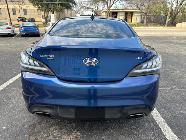 2015 Hyundai Genesis Coupe 2dr 3.8L Auto