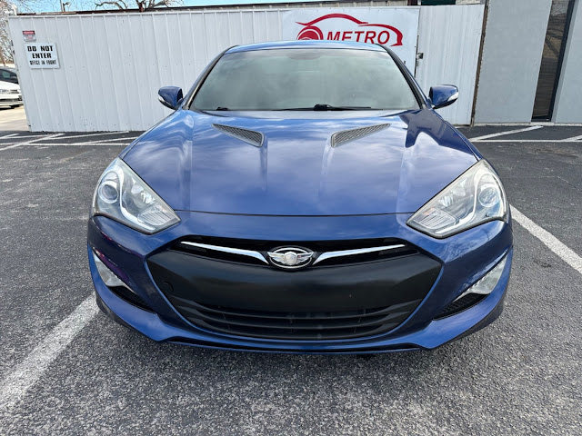 2015 Hyundai Genesis Coupe 2dr 3.8L Auto