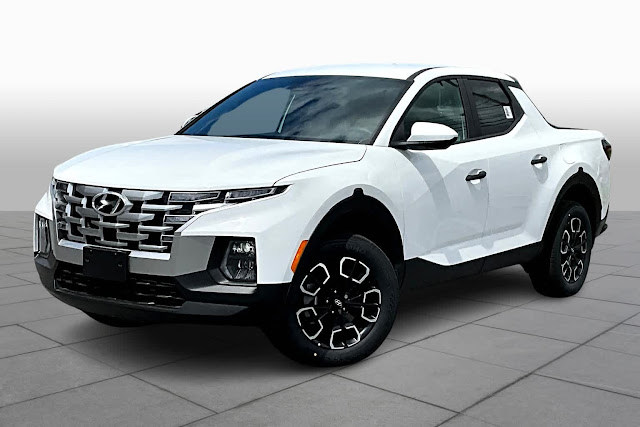 2024 Hyundai Santa Cruz SE FWD