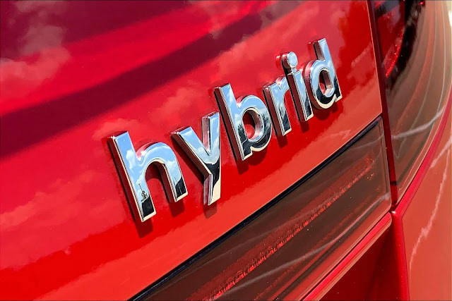 2021 Hyundai SONATA Hybrid Limited