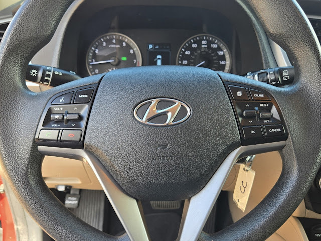 2016 Hyundai Tucson SE