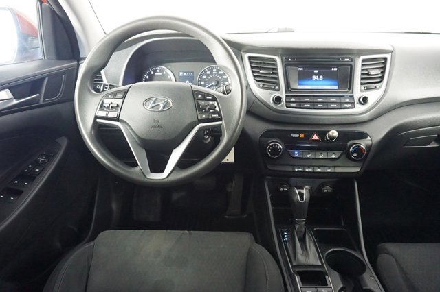 2016 Hyundai Tucson SE Popular