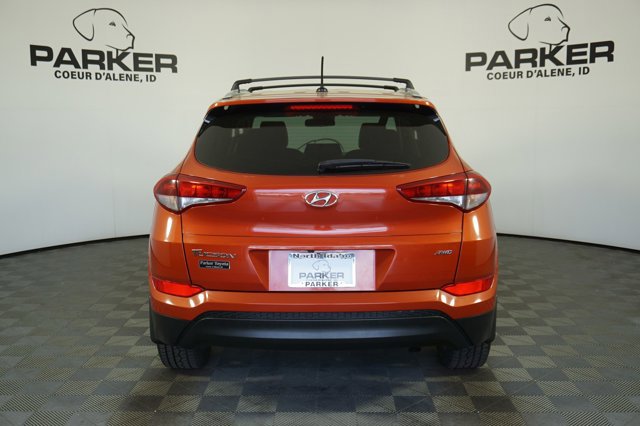 2016 Hyundai Tucson SE Popular