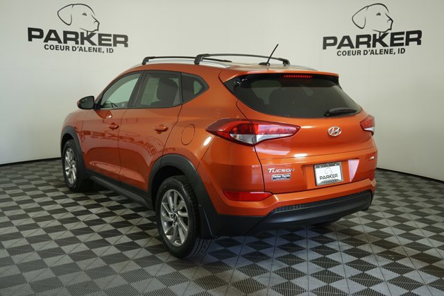 2016 Hyundai Tucson SE Popular