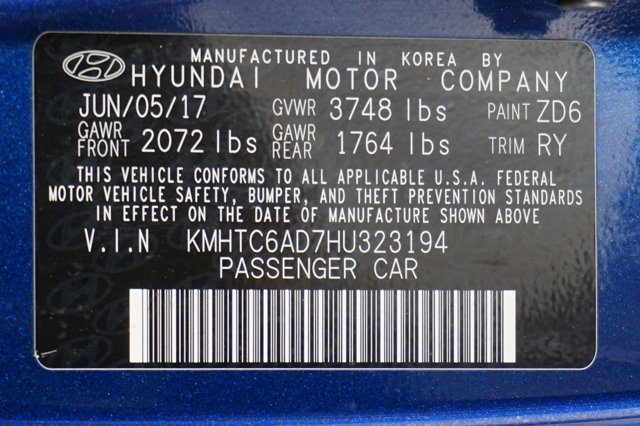 2017 Hyundai Veloster Base