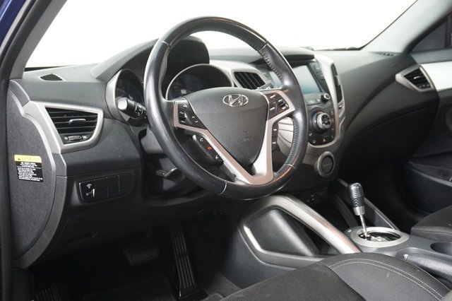 2017 Hyundai Veloster Base