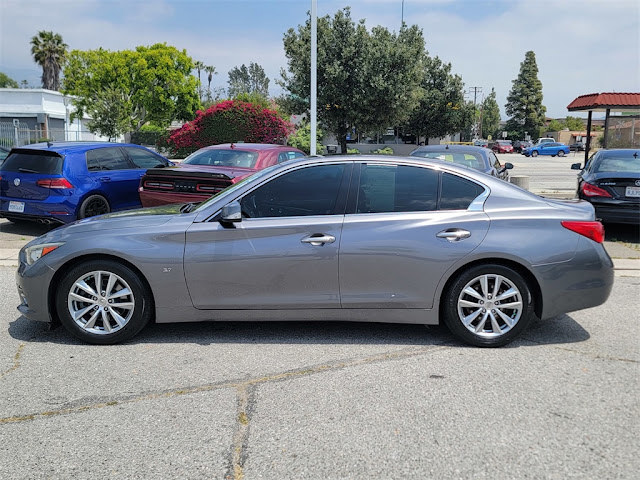 2014 Infiniti Q50 Premium