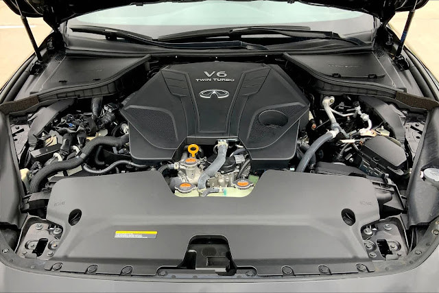 2022 Infiniti Q60 LUXE