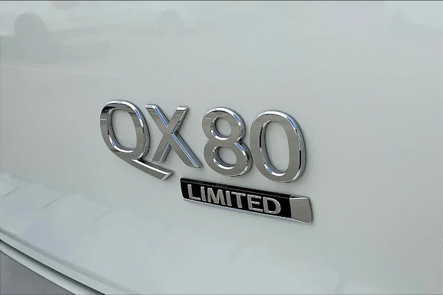 2015 Infiniti QX80 Limited