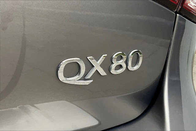 2015 Infiniti QX80 Base