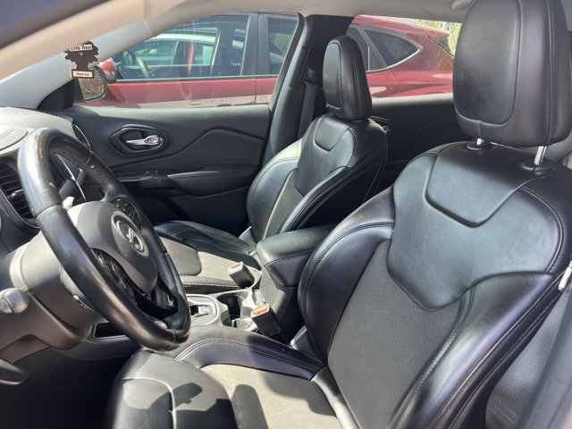 2019 Jeep Cherokee Altitude