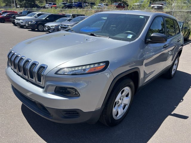 2016 Jeep Cherokee Sport