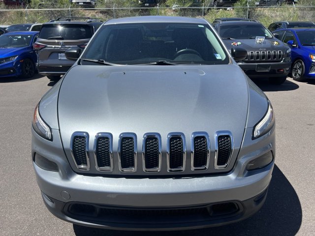 2016 Jeep Cherokee Sport