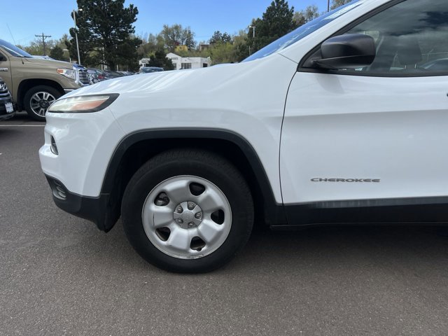 2016 Jeep Cherokee Sport