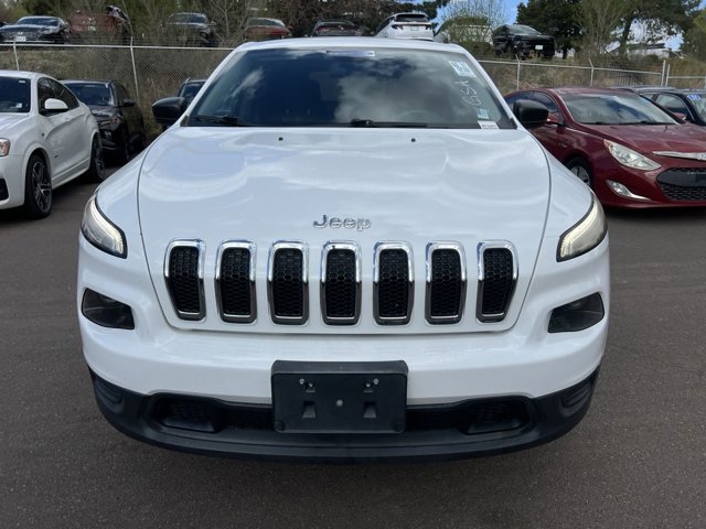 2016 Jeep Cherokee Sport