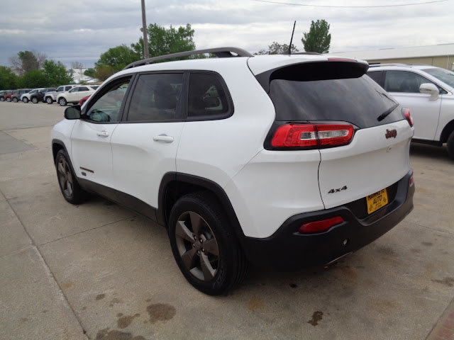 2016 Jeep Cherokee 4WD 4dr 75th Anniversary