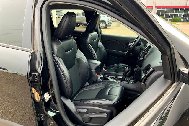 2020 Jeep Cherokee Altitude