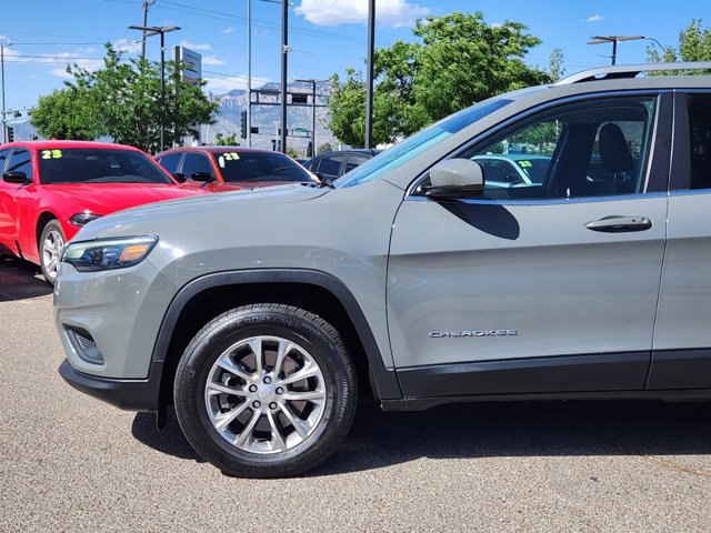 2021 Jeep Cherokee Latitude Lux