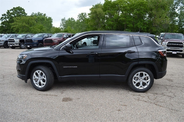 2024 Jeep Compass Sport