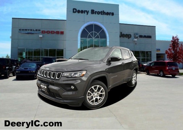 2024 Jeep Compass LATITUDE LUX 4X4