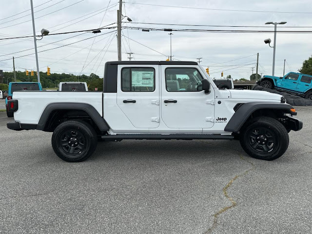 2024 Jeep Gladiator Sport 4x4 CREW CAB