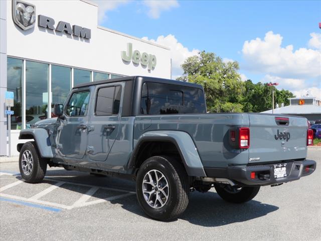 2024 Jeep Gladiator Sport S