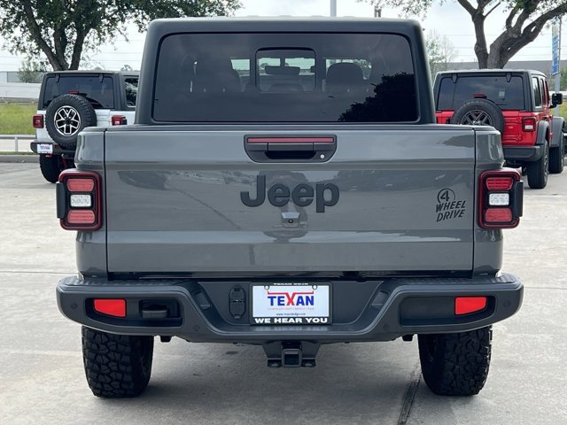 2021 Jeep Gladiator Willys