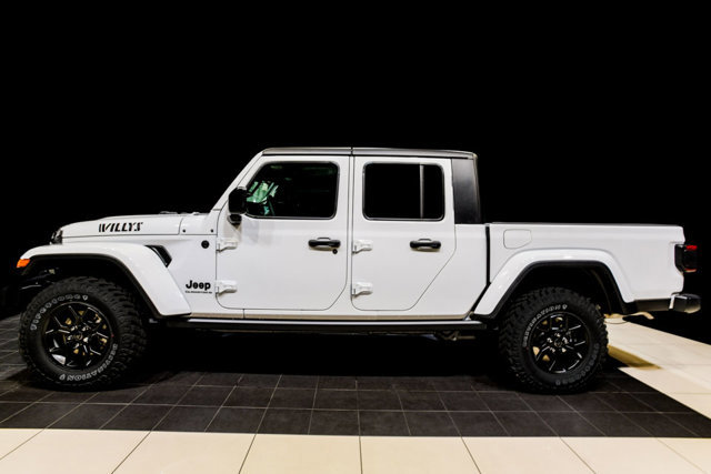 2024 Jeep Gladiator Willys