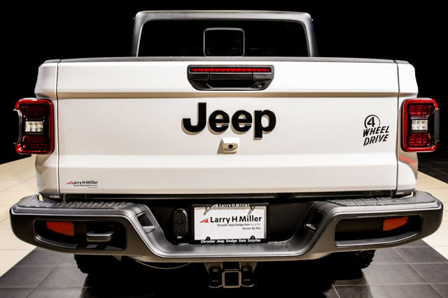 2024 Jeep Gladiator Willys