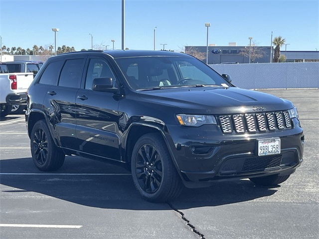 2018 Jeep Grand Cherokee Altitude