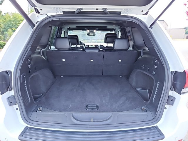 2019 Jeep Grand Cherokee Altitude 4WD w/ Sunroof