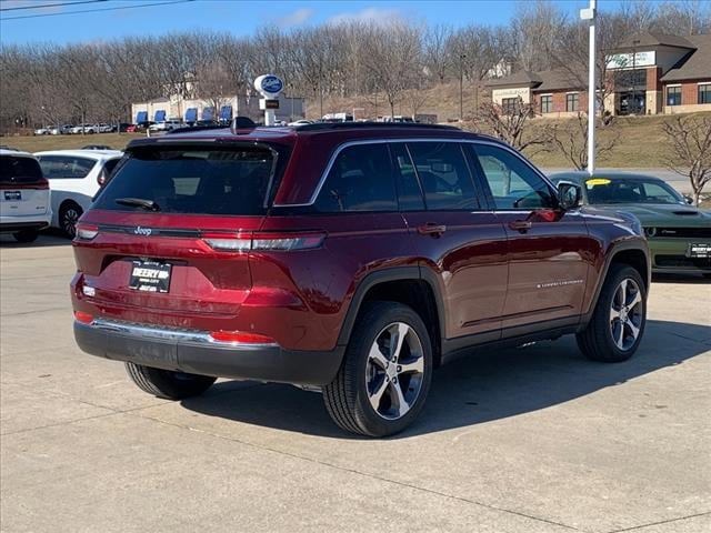 2024 Jeep Grand Cherokee 4xe BASE 4X4