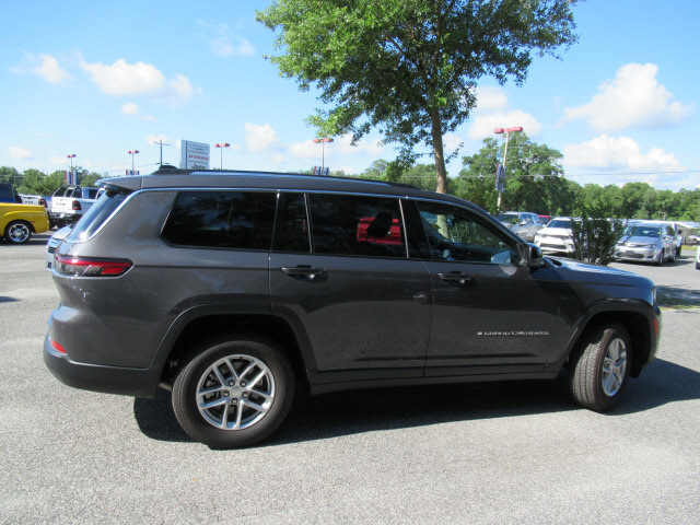 2021 Jeep Grand Cherokee L Laredo