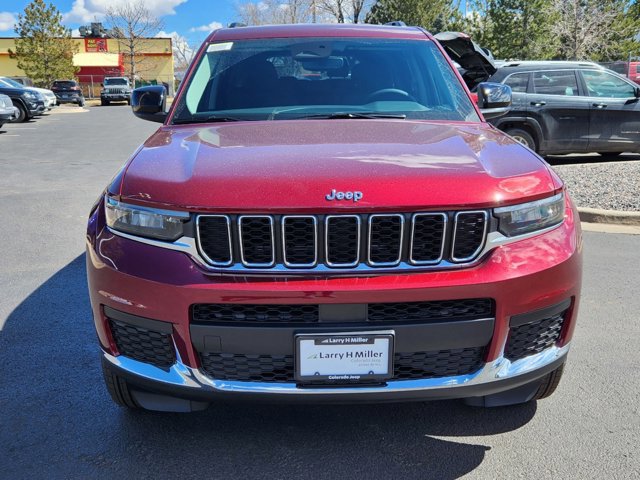 2023 Jeep Grand Cherokee L Laredo