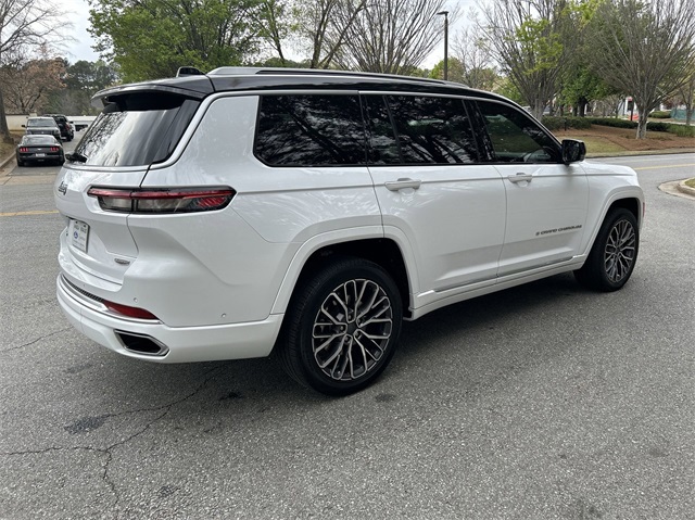 2023 Jeep Grand Cherokee L Summit