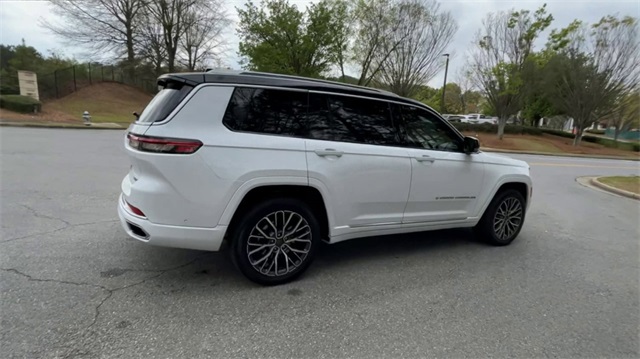 2023 Jeep Grand Cherokee L Summit