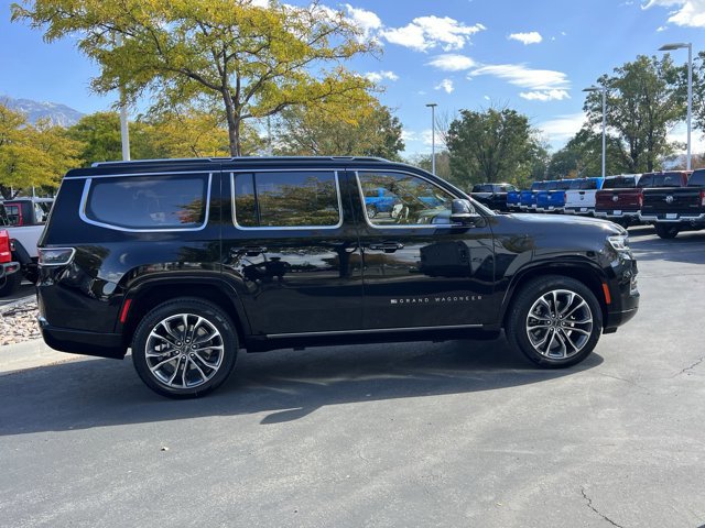 2023 Jeep Grand Wagoneer Series III