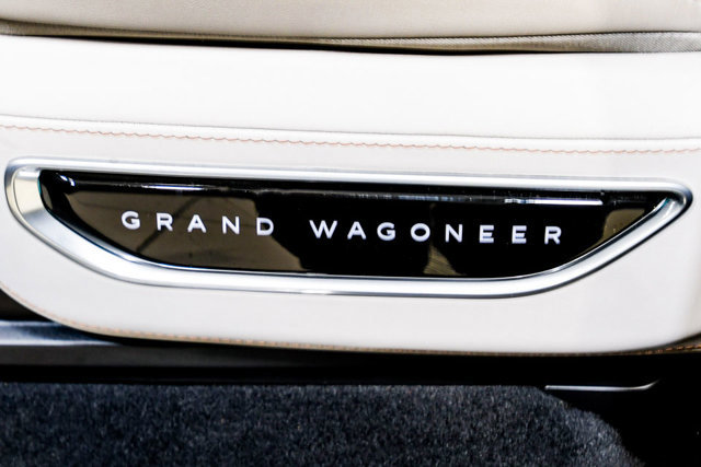 2023 Jeep Grand Wagoneer L L 4X4
